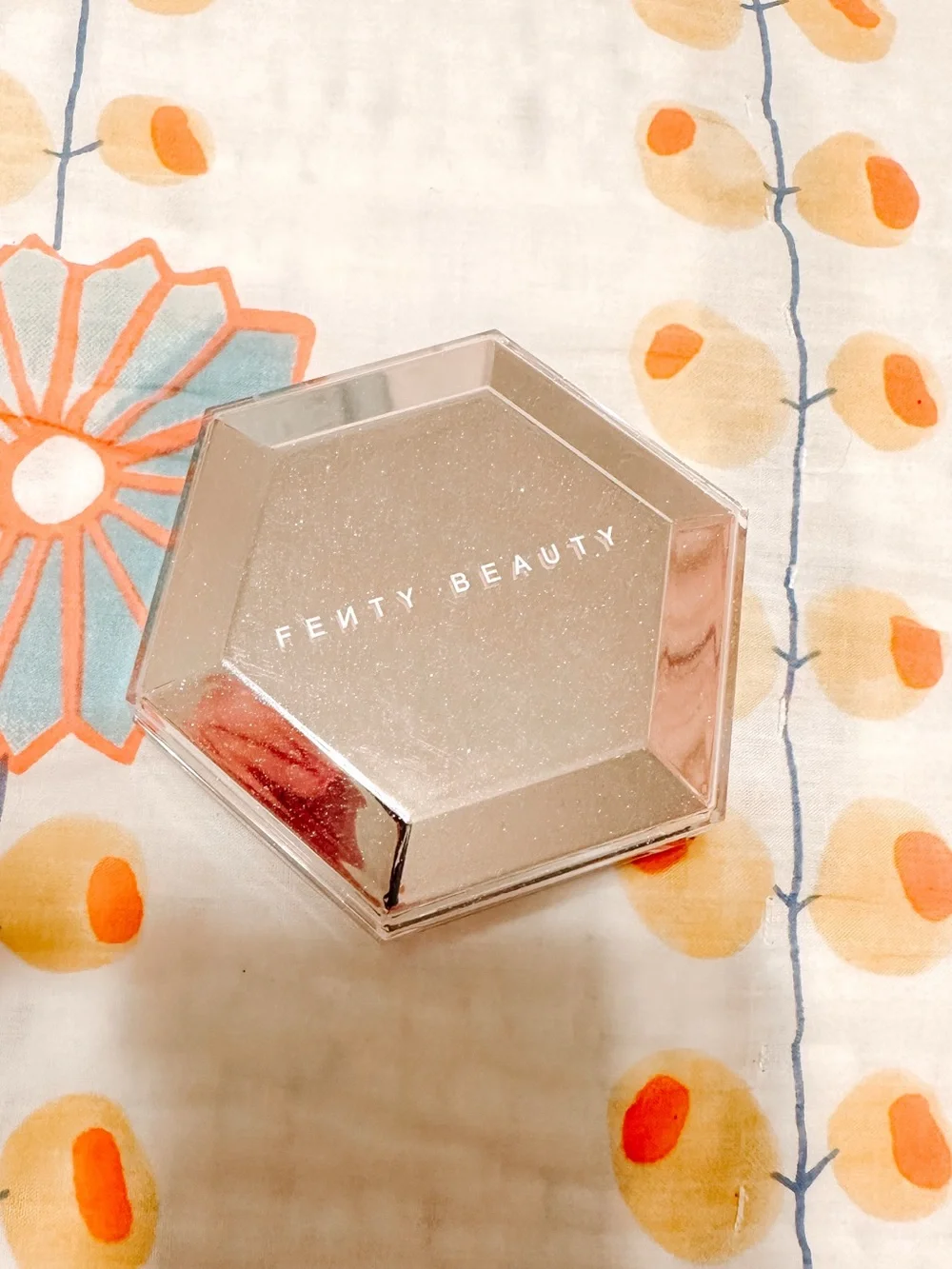 Fenty Beauty Diamond Bomb